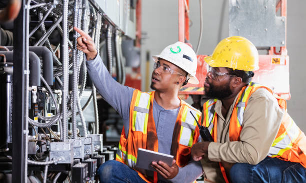 Best 24-Hour Electrician  in Noank, CT
