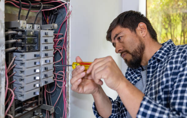 Best Local Electrician Companies  in Noank, CT